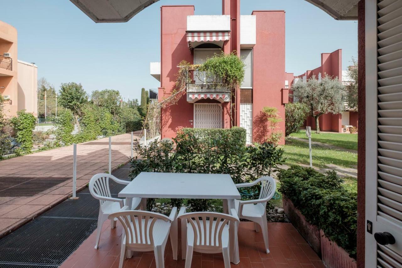 Residence Holiday Sirmione B8 מראה חיצוני תמונה